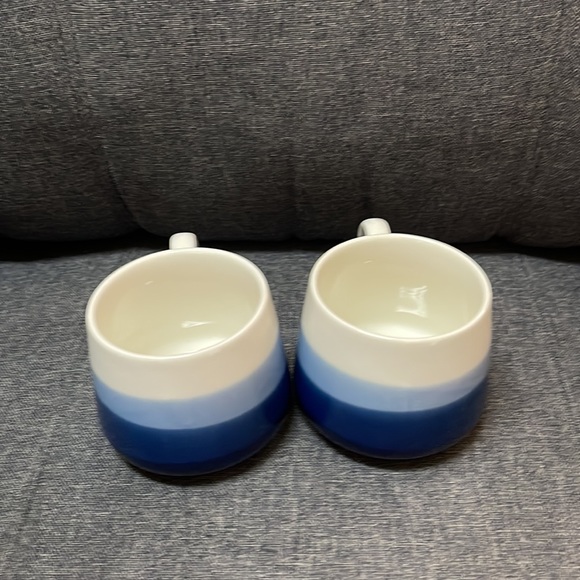 Crate & Barrel Blue Stripped Teapot and Cups Set - Picture 10 of 14